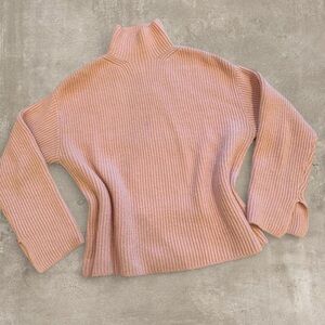 H&M Soft Pink Ribbed Turtleneck Sweater